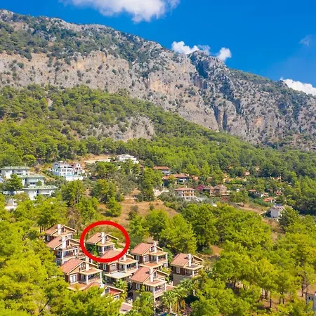 빌라 Villa Ela Goecek 교젝